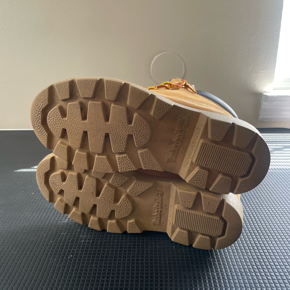 Timberland - Picture 5 of 6